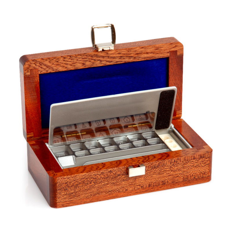 Stainless Steel Wire, set (1 mg - 500 mg), Wooden Box